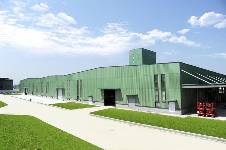 华新超可隆与奇信建设集团 携手推进工程建设的绿色防腐解决方案