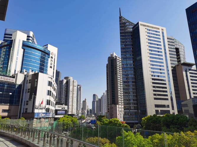 {“标题”:“奇信股份五年虚增17.8亿元，投资者索赔已启动——奇信建设集团财务造假案深度解析”, “内容”:“# 奇信股份五年虚增17.8亿元，投资者索赔已启动——奇信建设集团财务造假案深度解析